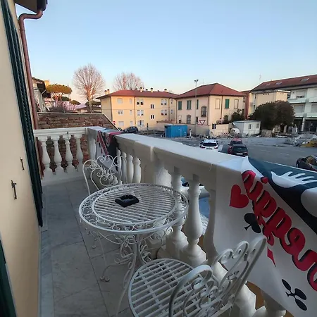 Burlamacco In Versilia Prázdninový dům Viareggio